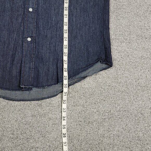VTG Wrangler Dark Wash Denim Pearl Snap Shirt Men's Medium Western Long Sleeve - Picture 6 of 8